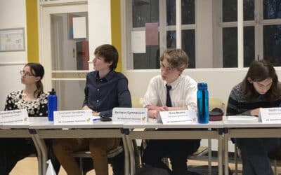 Barlaeus-debatclub in voorronde NK debatteren